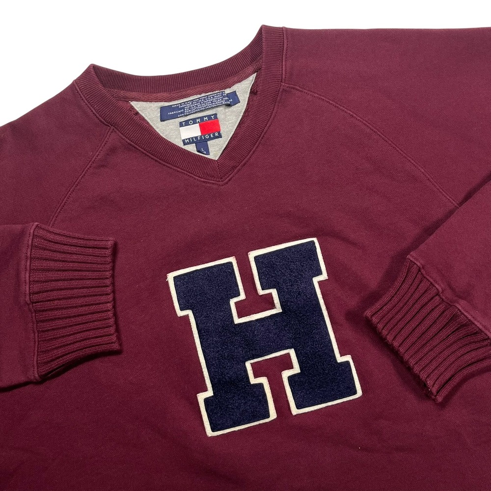 Tommy Hilfiger Mens Large Burgundy V-Neck Varsity H Patch Sweatshirt Vintage 90s